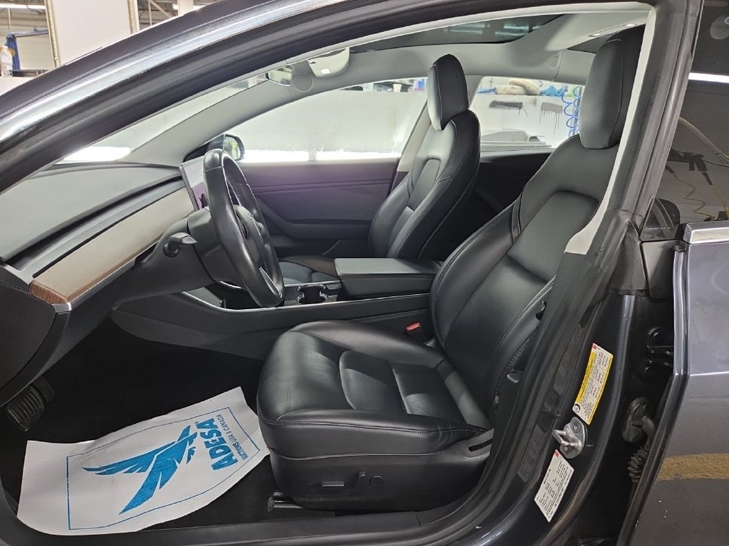Used 2018 Tesla Model 3 Long Range AWD/4WD image 10