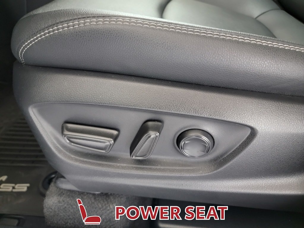 Certified 2026 Toyota Corolla Cross XLE w/ Convenience Package AWD/4WD image 15