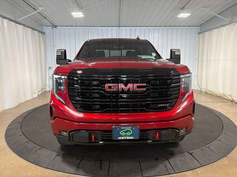 Certified 2023 GMC Sierra 1500 AT4 w/ AT4 Premium Package AWD/4WD image 13