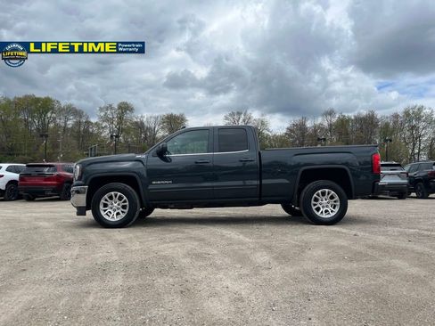 Used 2018 GMC Sierra 1500 SLE w/ SLE Value Package AWD/4WD image 16