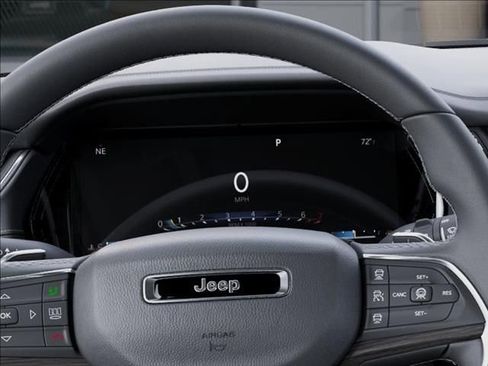 New 2026 Jeep Grand Cherokee L Limited AWD/4WD image 17