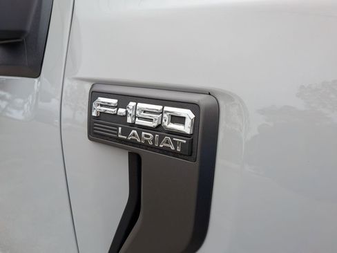 Used 2023 Ford F150 Lariat w/ Equipment Group 502A High image 12