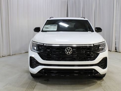 New 2026 Volkswagen Atlas Cross Sport SEL R-Line image 36