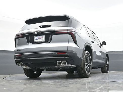 New 2026 Chevrolet Traverse LT w/ Midnight/Sport Edition FWD image 45
