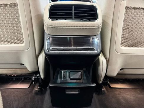 Used 2022 Mercedes-Benz GLS 450 GLS 450 4MATIC Sport Utility 4 image 23