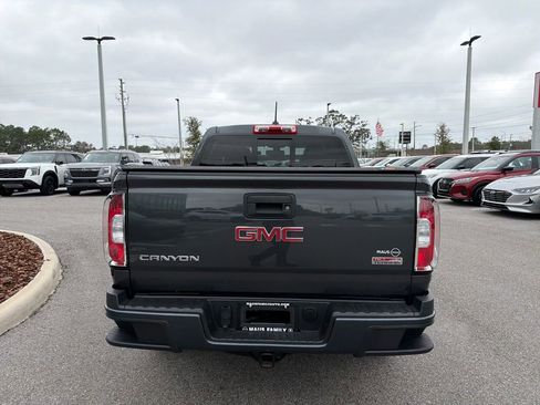 Used 2016 GMC Canyon SLE w/ All Terrain Package image 7