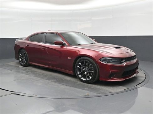Used 2022 Dodge Charger Scat Pack w/ Navigation & Travel Group image 1