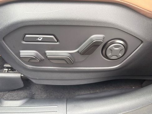 New 2026 Hyundai Santa Fe Calligraphy FWD image 17