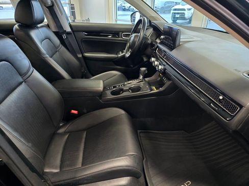 Used 2022 Honda Civic Touring image 46