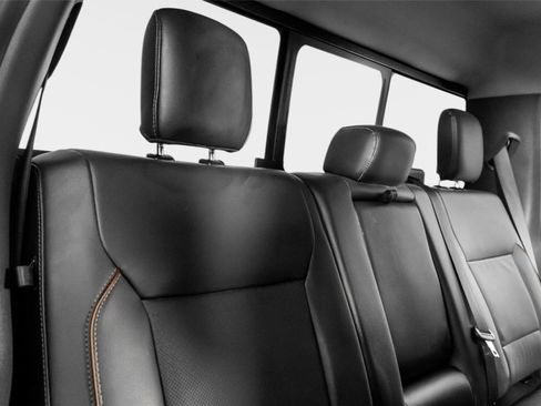 Used 2024 Ford F250 Lariat w/ Lariat Ultimate Package image 29