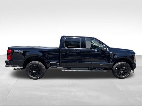Used 2026 Ford F250 Lariat w/ Black Appearance Package AWD/4WD image 8