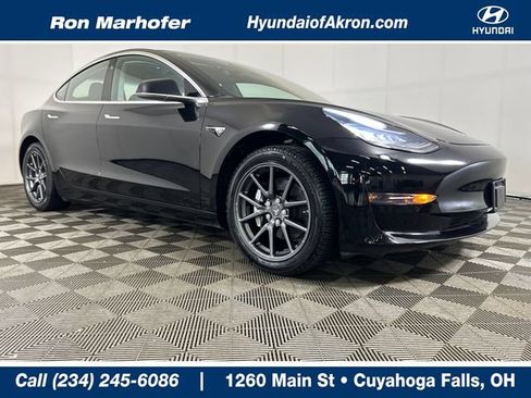 Used 2018 Tesla Model 3 Long Range RWD image 1