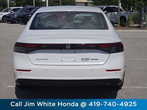 Certified 2024 Honda Accord EX-L image 18