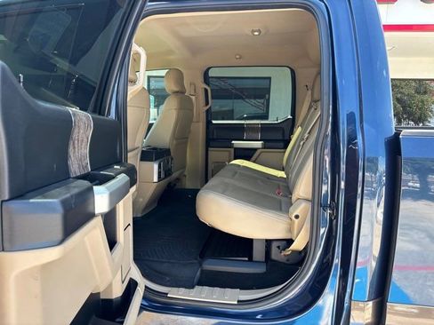 Used 2017 Ford F250 Lariat w/ Chrome Package AWD/4WD image 17