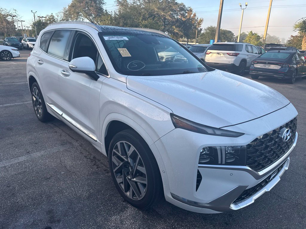 Used 2022 Hyundai Santa Fe Calligraphy FWD image 2