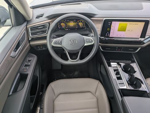 New 2026 Volkswagen Atlas SEL AWD/4WD image 17
