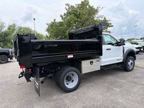 New 2026 Ford F550 4x4 Regular Cab Super Duty image 3