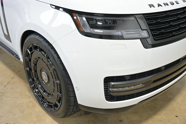 Used 2026 Land Rover Range Rover Long Wheelbase SE AWD/4WD image 15