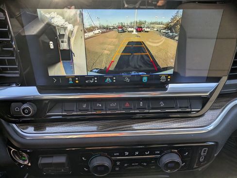 Used 2025 Chevrolet Silverado 2500 LT w/ Trail Boss Package image 17