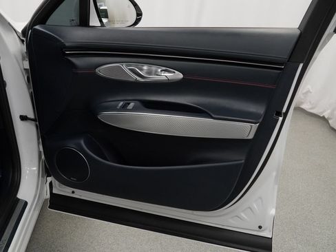 Used 2023 Genesis GV70 2.5T w/ Sport Prestige Package AWD/4WD image 48