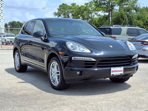 Used 2014 Porsche Cayenne AWD/4WD image 2
