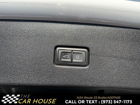 Used 2021 Audi Q8 Premium Plus w/ Premium Plus Package image 20