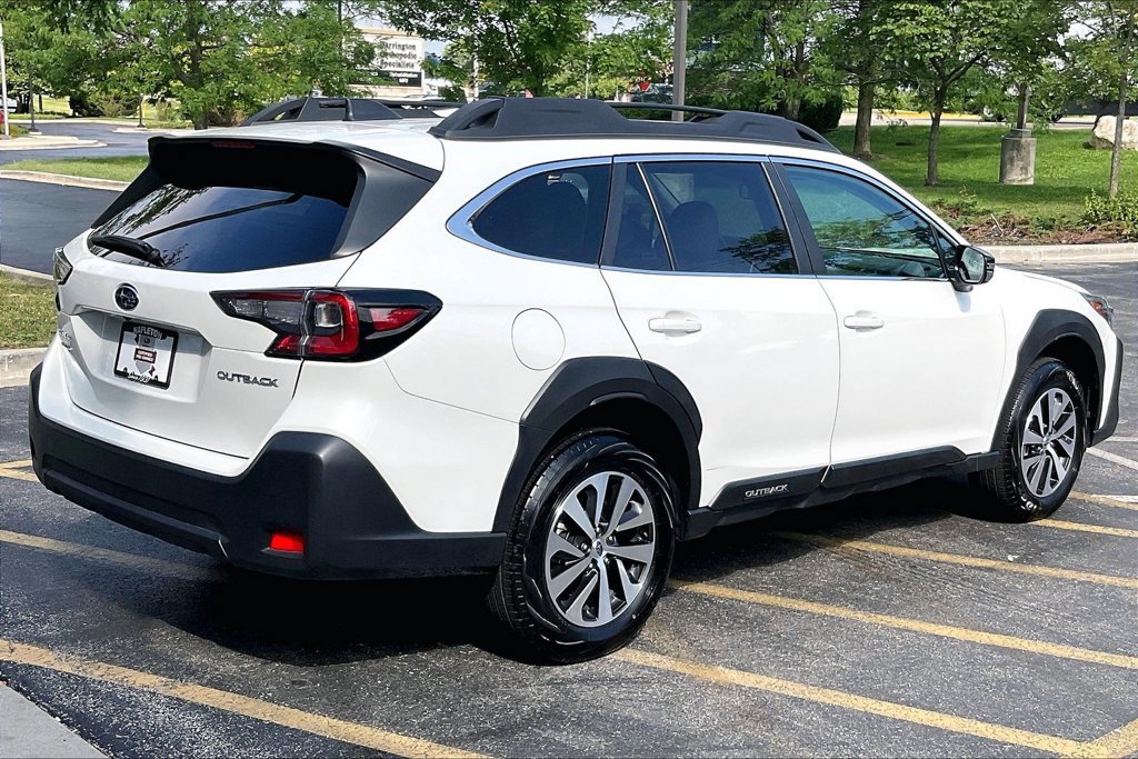 Certified 2025 Subaru Outback Premium AWD/4WD image 17