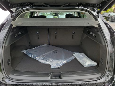 New 2026 Buick Envision Sport Touring image 8