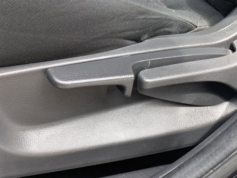 Used 2022 Mitsubishi Eclipse Cross LE image 20