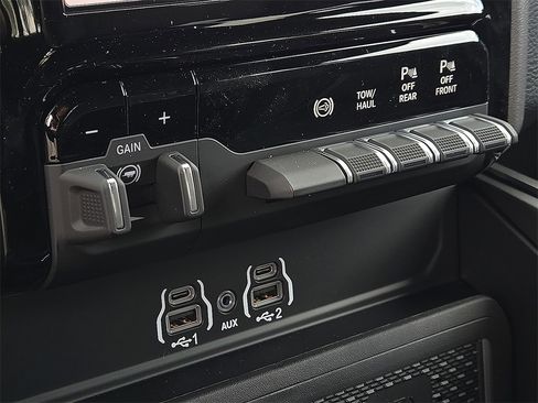 New 2026 RAM 2500 Rebel w/ Rebel Level 1 Equipment Group image 14