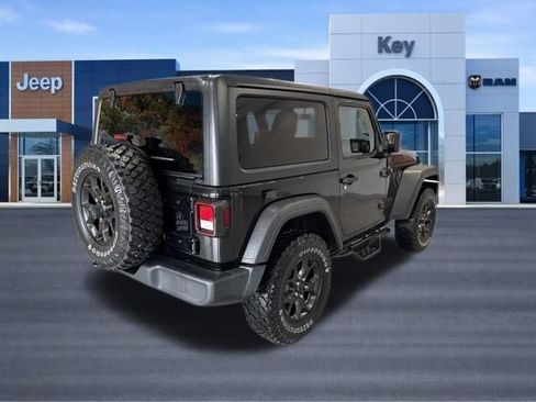 Used 2020 Jeep Wrangler Sport AWD/4WD image 7