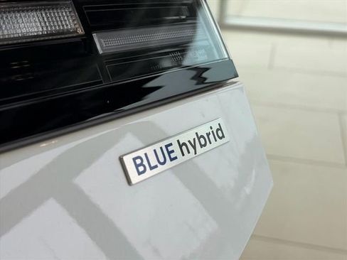 New 2026 Hyundai Sonata Blue FWD image 4