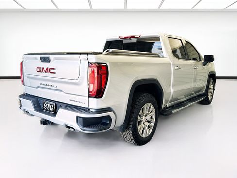 Used 2022 GMC Sierra 1500 Denali image 4