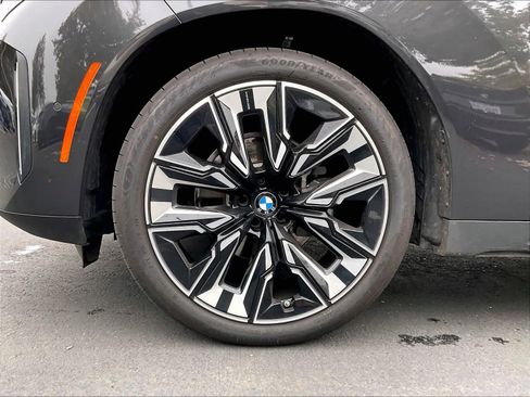 Used 2025 BMW X3 xDrive30i w/ Convenience Package image 12