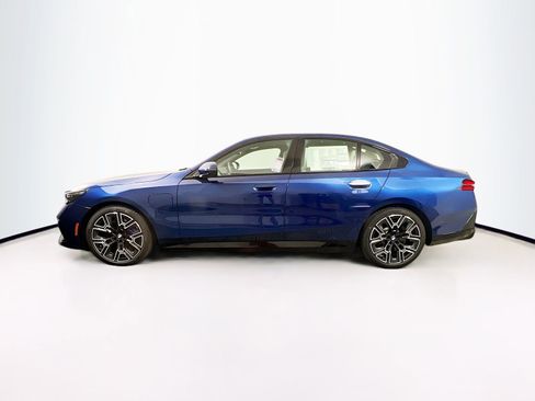 New 2026 BMW 550e xDrive w/ Executive Package image 4