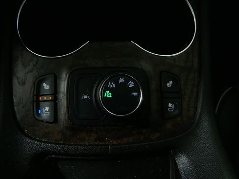 Used 2021 GMC Acadia Denali w/ Trailering Package image 26