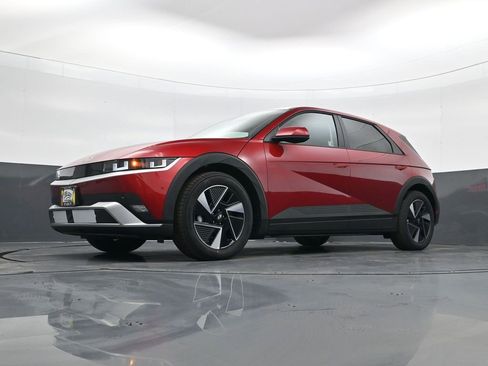 New 2026 Hyundai Ioniq 5 SEL image 21