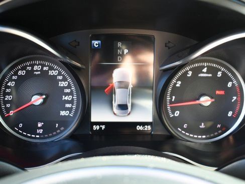 Used 2018 Mercedes-Benz C 300 4MATIC Sedan image 32