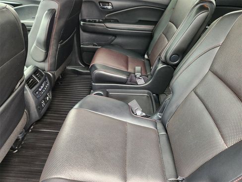 Certified 2022 Honda Pilot Black Edition image 29