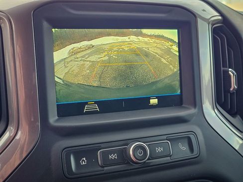 Used 2019 Chevrolet Silverado 1500 Custom w/ Custom Value Package image 23