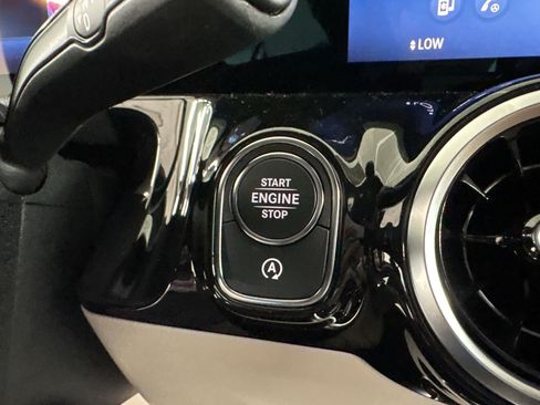 New 2026 Mercedes-Benz GLA 250 image 26