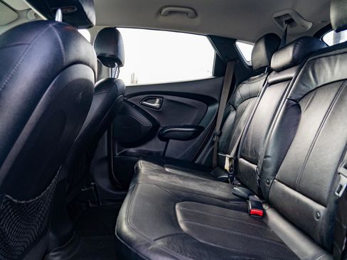 Used 2012 Hyundai Tucson Limited image 17