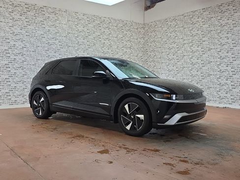 New 2026 Hyundai Ioniq 5 SEL image 1