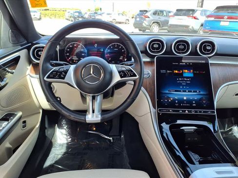Used 2025 Mercedes-Benz C 300 Sedan image 8