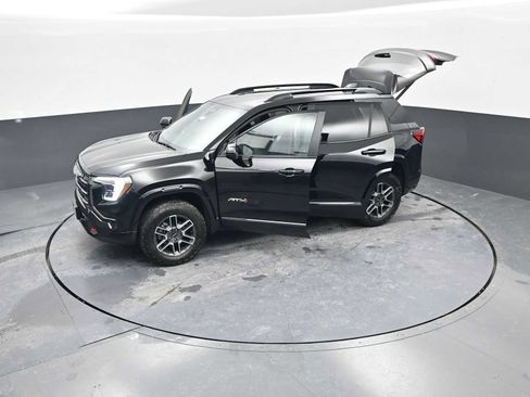 New 2026 GMC Terrain AT4 w/ Convenience Package III image 11