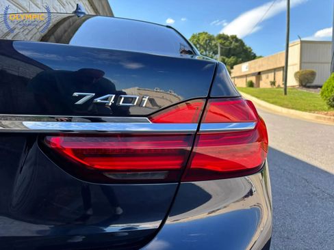 Used 2016 BMW 740i w/ Executive Package 2 image 15