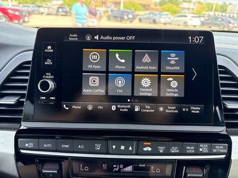 Used 2025 Honda Odyssey Sport-L image 21