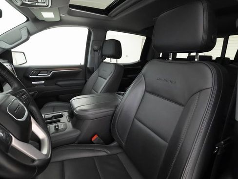 Used 2024 GMC Sierra 1500 Denali w/ Denali Reserve Package image 12