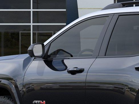 New 2027 GMC Terrain AT4 w/ Convenience Package III AWD/4WD image 12