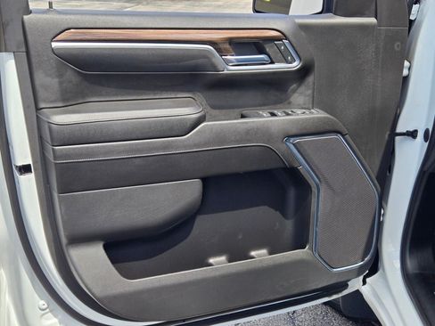 Certified 2023 Chevrolet Silverado 1500 LT AWD/4WD image 20